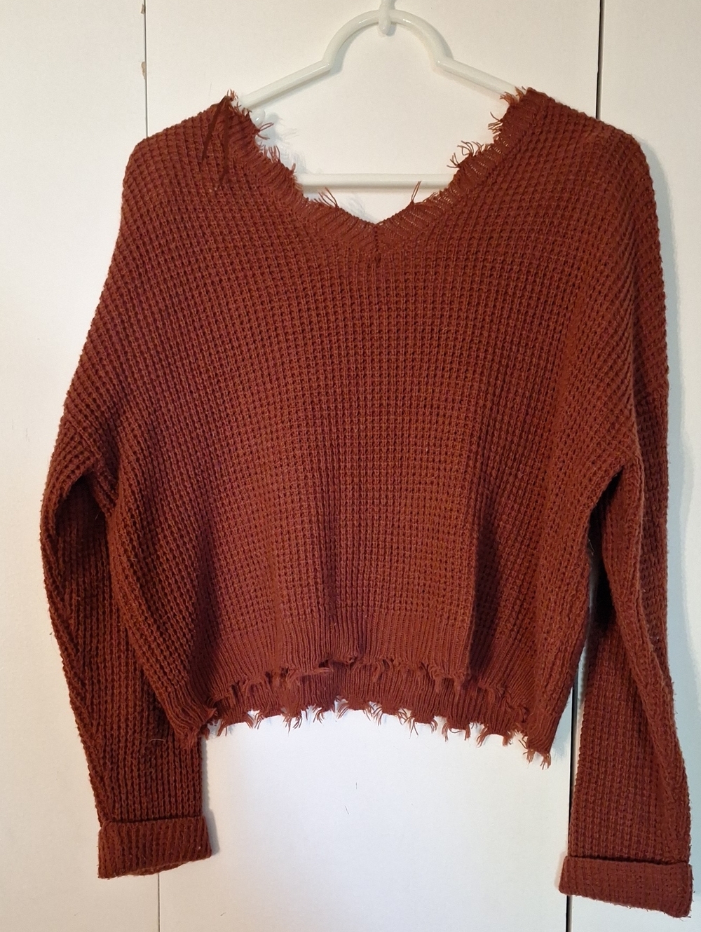 moon & madison Rust Distressed V-Neck Cropped Sweater